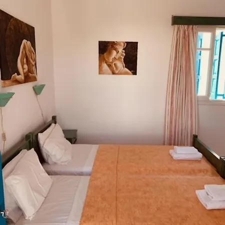 Manousos Adamantas (Milos)