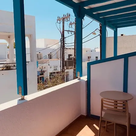 Manousos * Adamantas (Milos)