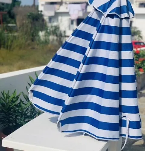 Manousos Pensión Adamantas (Milos)