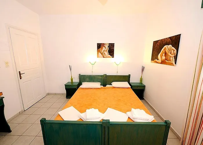 Manousos * Adamantas (Milos)