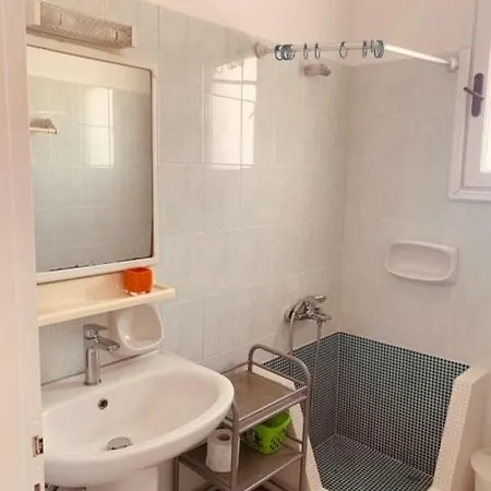 Guest house Manousos