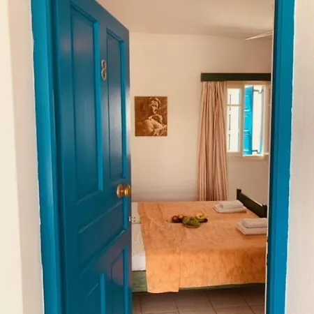 Guest house Manousos *