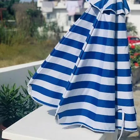 Manousos Guest house Adamantas (Milos)