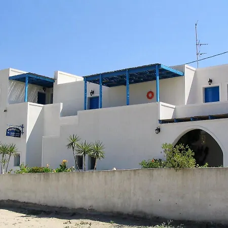 Manousos Guest house Adamantas (Milos)