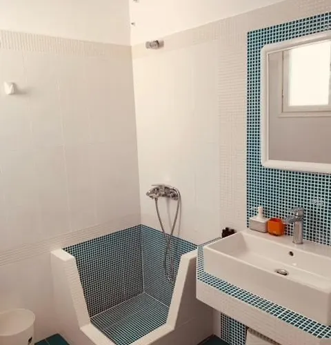 Manousos * Adamantas